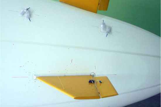 7-m-rc-blimp-back-of-the-blimp-with-fins