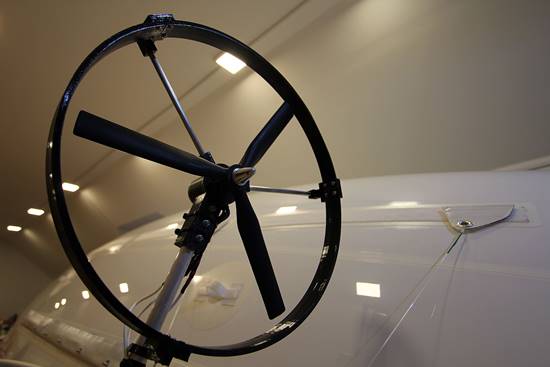 Propeller saver for a 7m rc blimp
