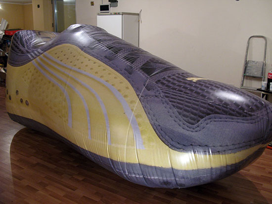 Sport-shoe-Blimp