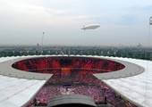 12-m-rc-blimp-fliying-over-the-olympic-stadium-in-germany