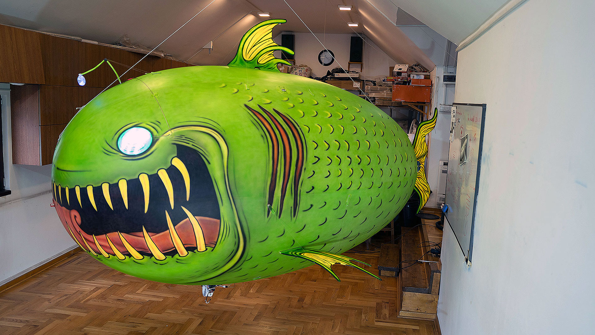 Sticky-Fish-Blimp shaped and airbrushed blimp